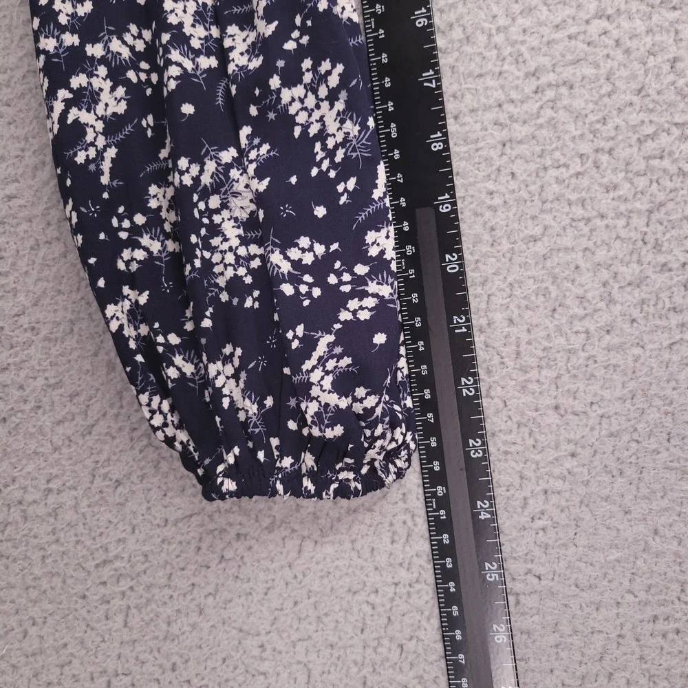 GRADE & GATHER Top Size LARGE Remmi Navy Blue Floral Smocked fab'rik NEW - Picture 11 of 16